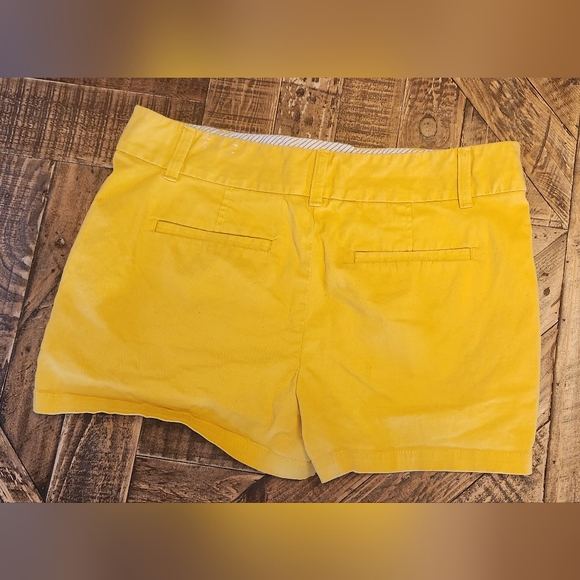 Loft The Riviera Shorts Mustard Yellow Size 8 - Picture 7 of 8